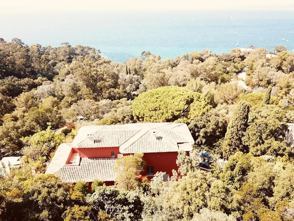 Villa Li Maiou Beautiful Sea View Property, Very Quiet Rayol-Canadel-sur-Mer