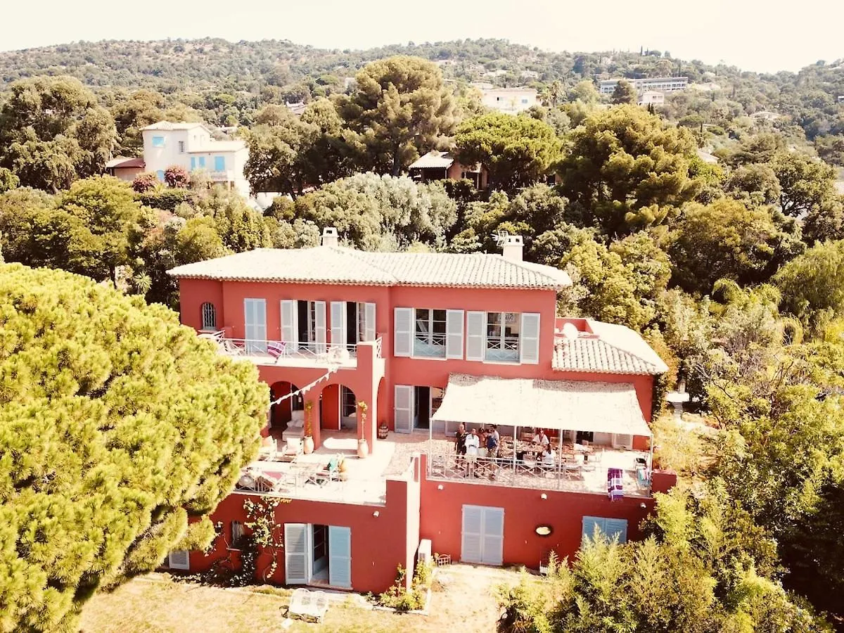 Li Maiou Beautiful Sea View Property, Very Quiet Rayol-Canadel-sur-Mer 0*,  France